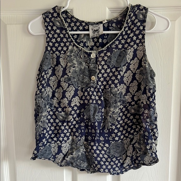 Papillon Floral Navy Sleeveless Top - Picture 1 of 4
